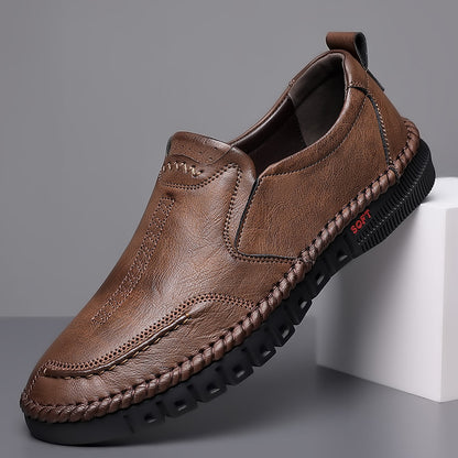 🔥【39-44】Moški športni copati · Pravo usnje, mehak podplat, nedrseči in zračni · 50% popusta, omejena ponudba